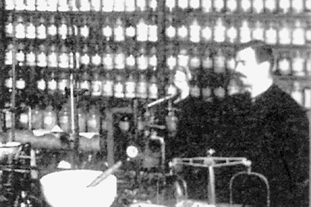 Vairāk nekā 125 gadu pieredze